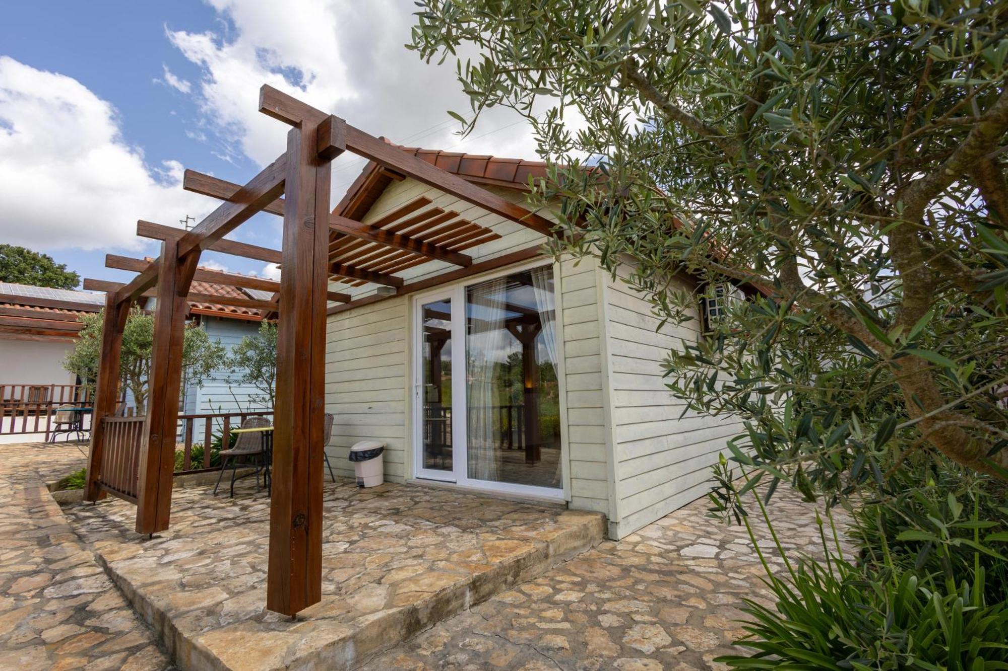 The Olive Hill Guesthouse Баталья Экстерьер фото